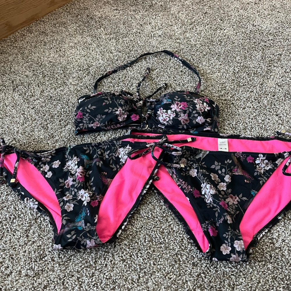Marks and spencer bikini nwt top size 14 , bottoms 14 and 16 stunning beading